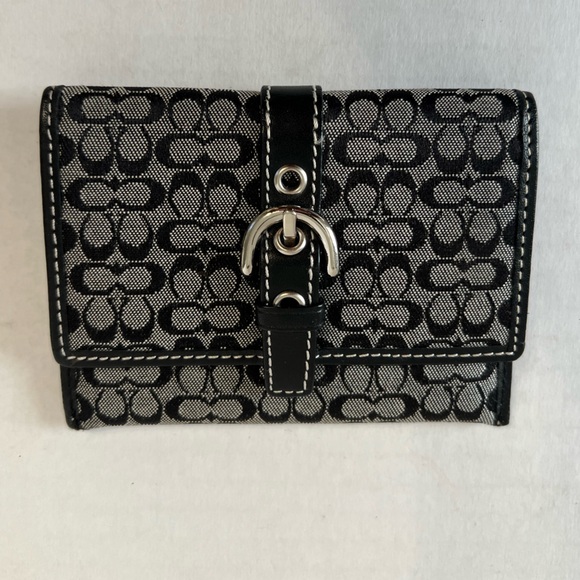 Coach‎ signature C card holder - Picture 1 of 9